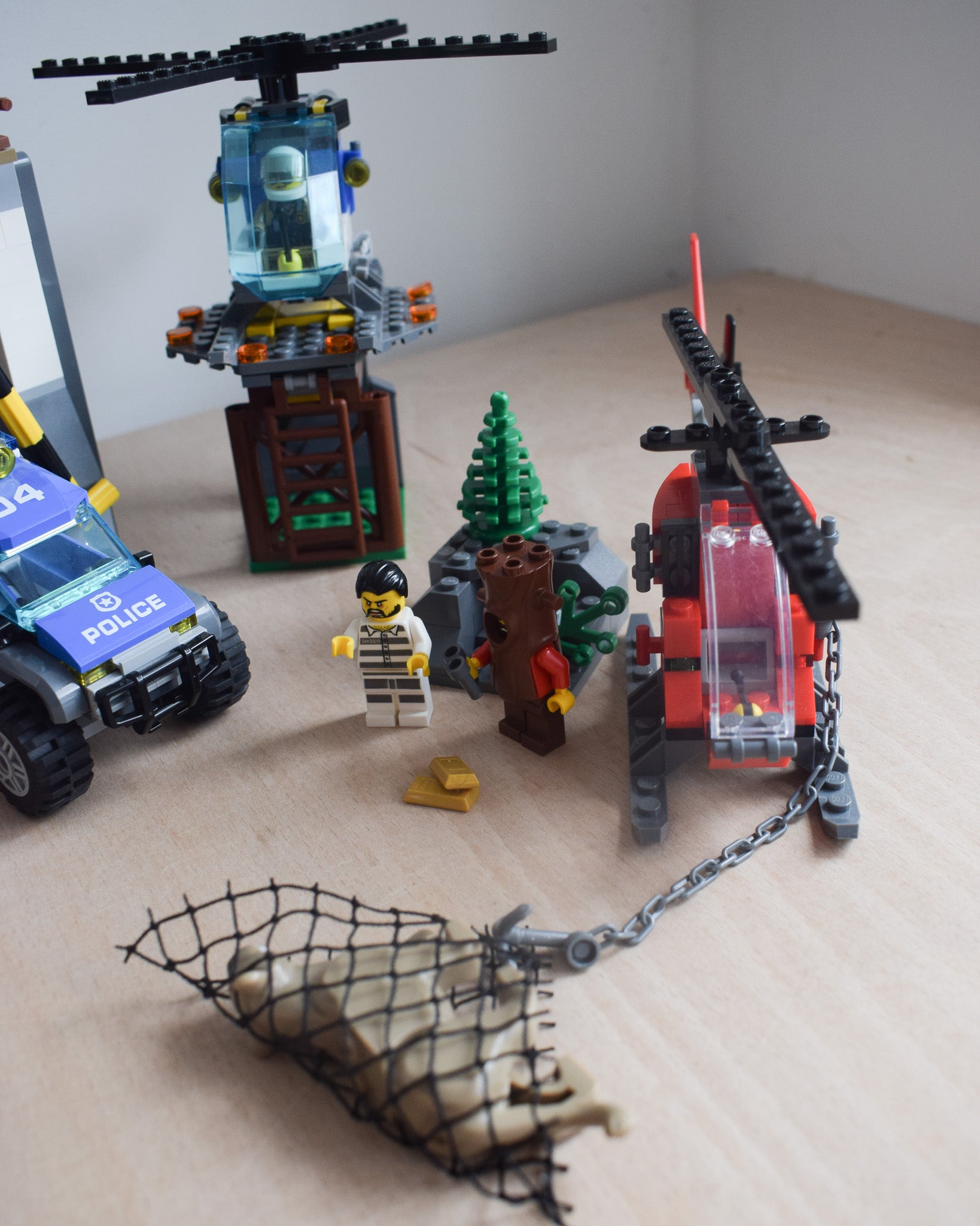 LEGO® 60174 Mountain Police Headquarters