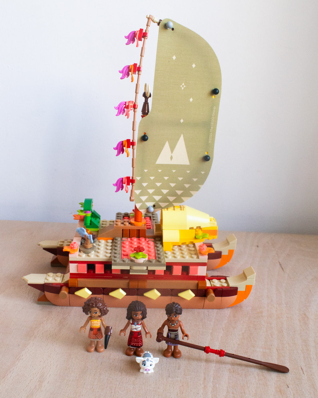LEGO® 43270 Moana's Adventure Canoe
